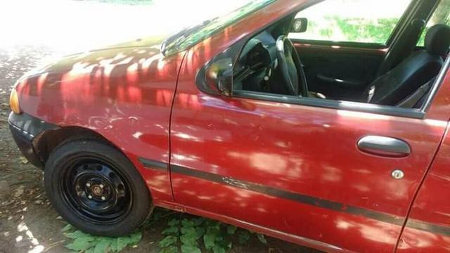 Palio 97 vidro eletrico checagem - Foto 2
