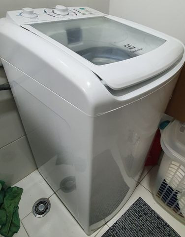 Lavadora de Roupas Eletrolux 8Kg Modelo LT09B - Foto 2