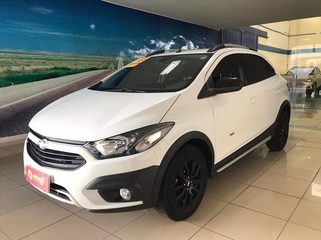 CHEVROLET ONIX 1.4 MPFI ACTIV 8V FLEX 4P AUTOMÁTICO