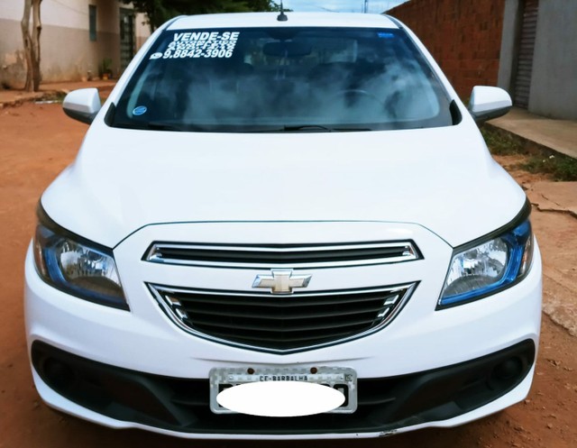 VENDO PRISMA LT 1.4 AUTOMÁTICO 2015