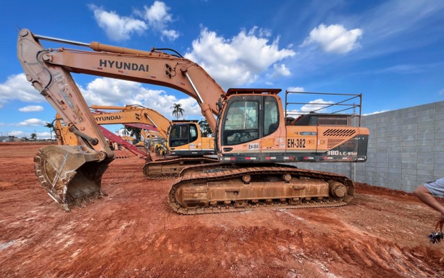 Hyundai r 380lc 9sh