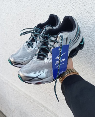 Oferta incrível Mizuno pro 2 Vietnã - Foto 2