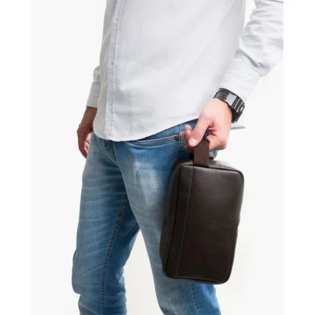 Necessaire Masculina Em Couro: Um Acessório Elegante e Funcional - Foto 4