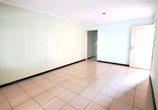 IvbCasa para venda possui 10 metros quadrados com 2 quartos em Atalaia - Aracaju - SE