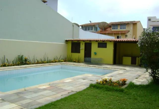 Casas com churrasqueira à venda em Praia do Pecado, Macaé, RJ