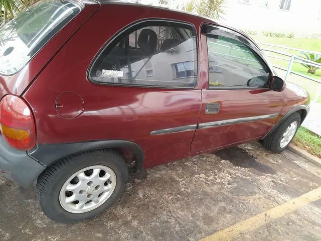 GM - Chevrolet CORSA HATCH GL 1.4 EFI 1995 / 1995 por R$ 21.900,00 - FJ  Multimarcas