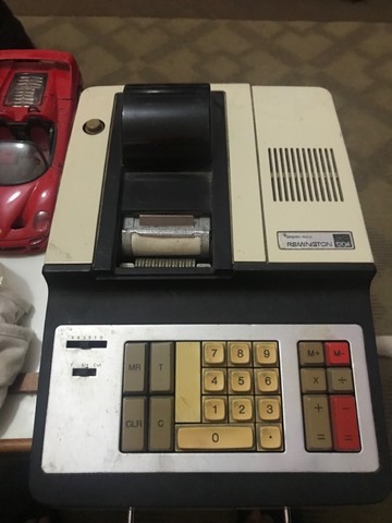 Calculadora Remington 1204 antiga
