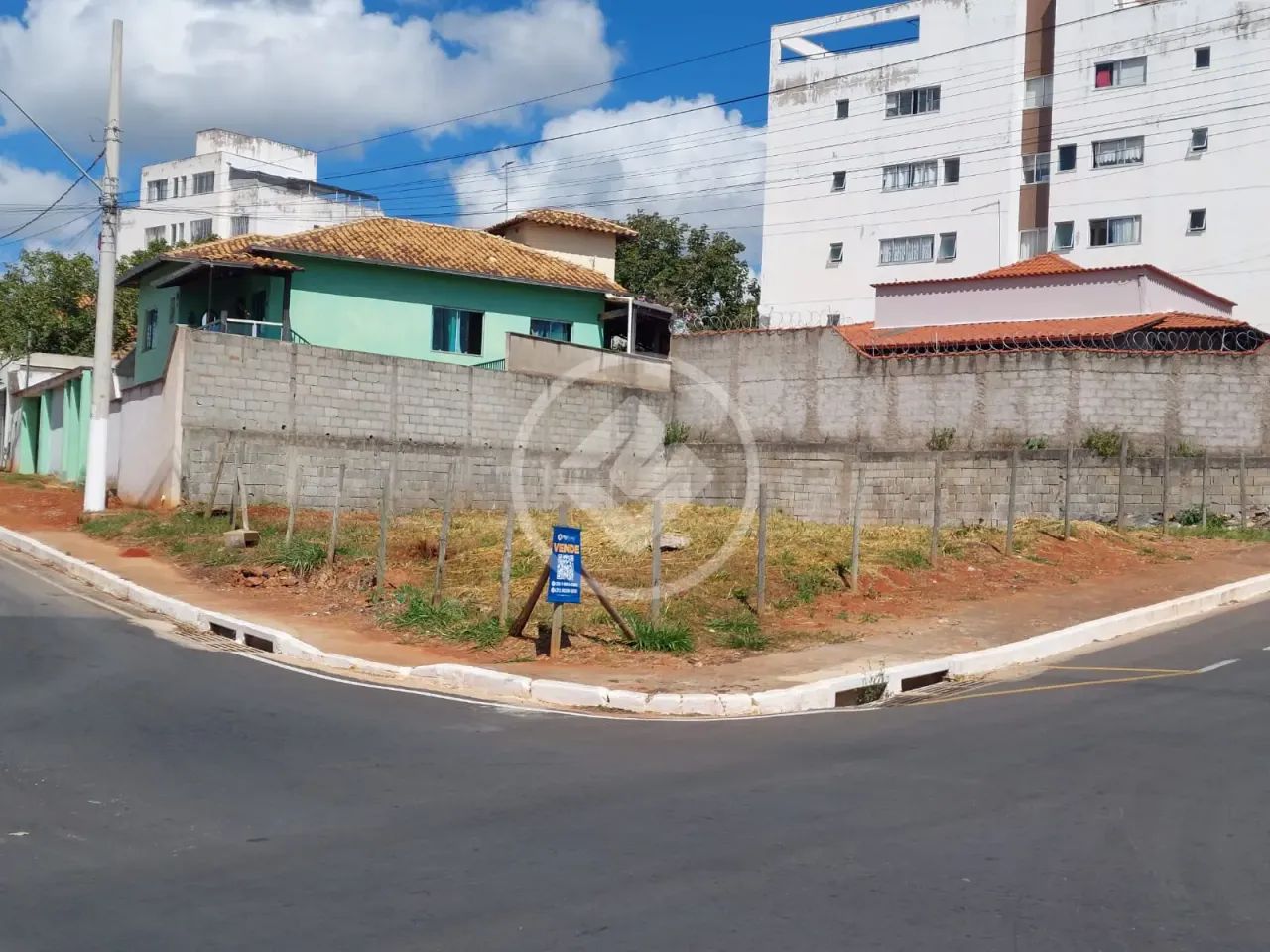 LOTE COMERCIAL- LUNDCEA- codigo: 67603