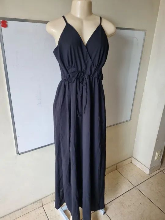 Vestido longo preto