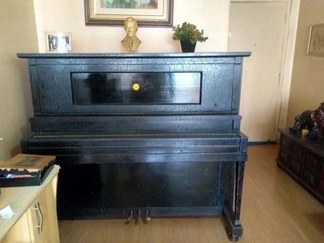 Vendo piano antigo 