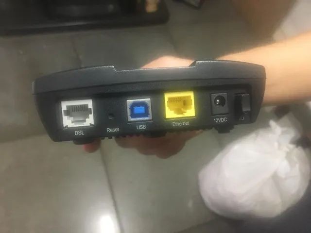 Vendo Roteador Siemens - Foto 2