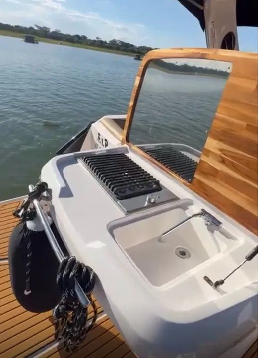 Lancha 310 GT alongada  p/ 330 - Foto 4