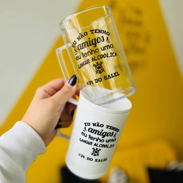 caneca de chopp acrilico transparente personalizada  - Foto 3