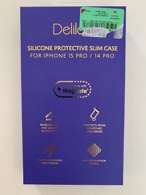 Delilah Silicone Protective Slim Case for Iphone 14 Pro / 15 Pro - Foto 2