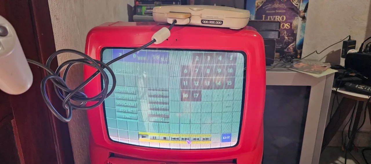 PS1 PSONE COMPLETO FUNCIONANDO PERFEITAMENTE CONTROLE CABOS FONTE E JOGO - Foto 4