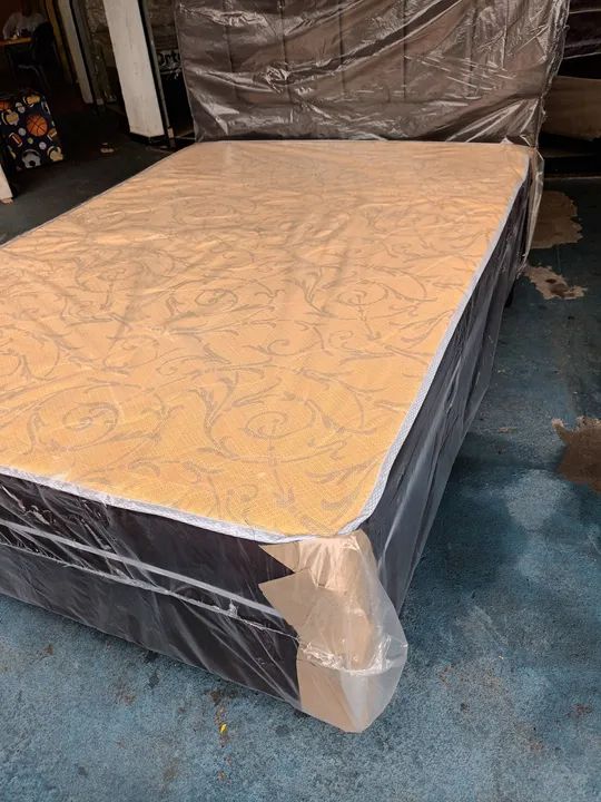 Cama Box de Casal - Novo - Excelente Qualidade