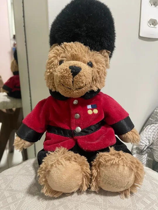 Urso de pelúcia Harrods- importado da Inglaterra  