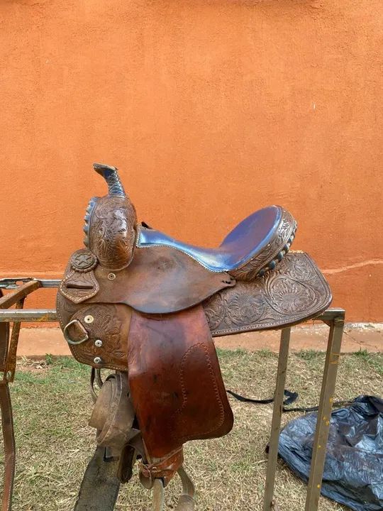 Sela de Cowboy em Couro