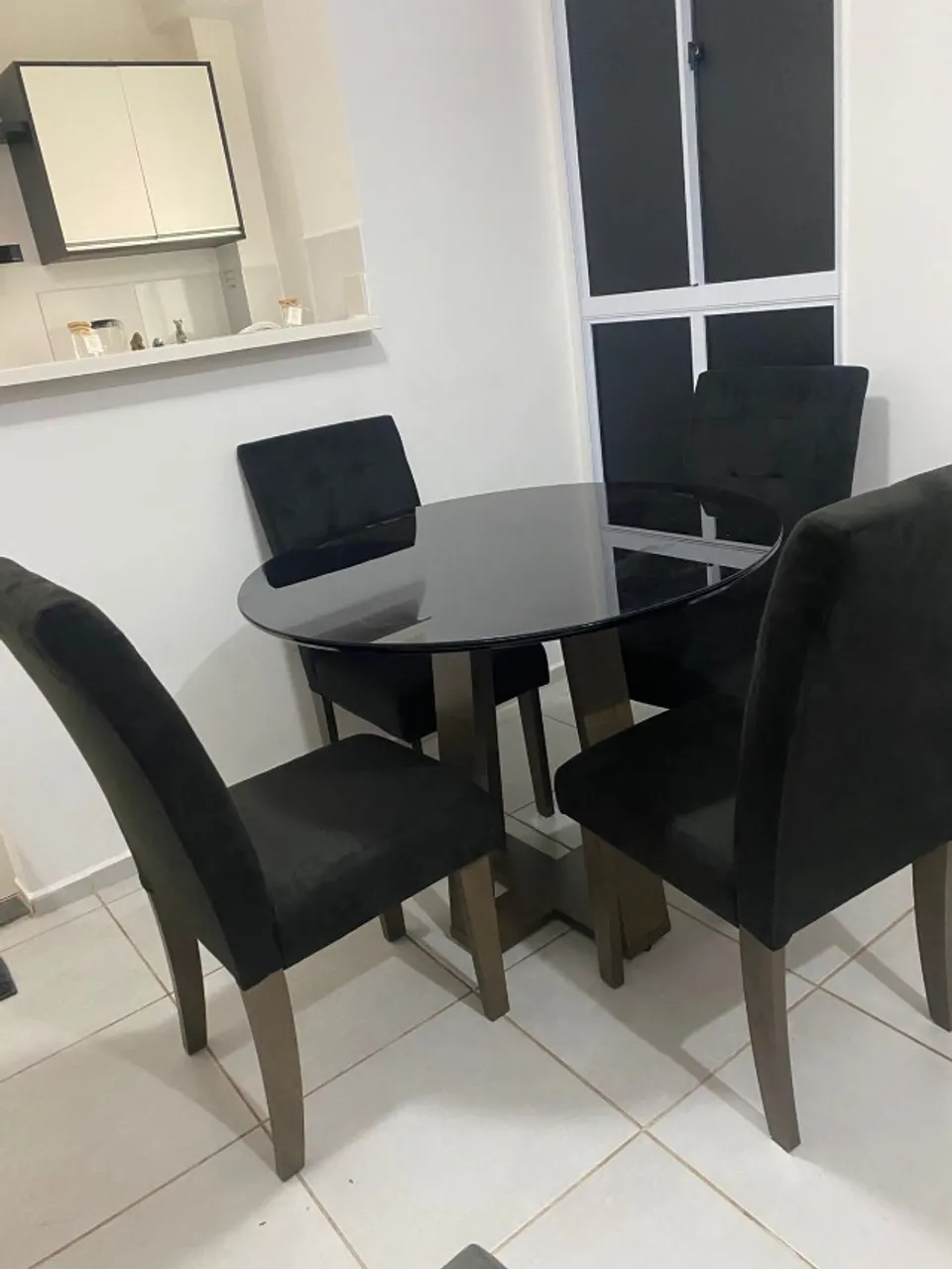 Mesa de Jantar 4 Cadeiras Tampo de Vidro Redondo (Novo) Entrega Grátis!