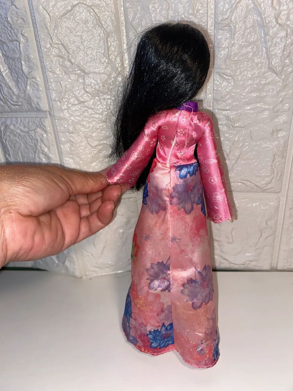 Boneca Mulan princesa Disney Royal Shimmer - Foto 5