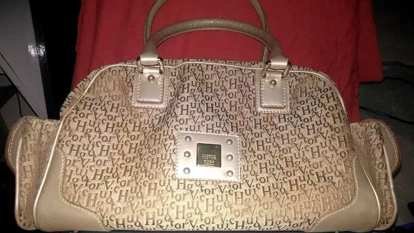  Bolsa em couro original bege Victor Hugo