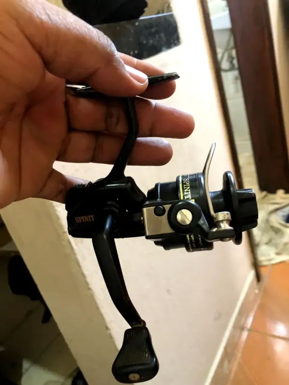 molinete modelo Spinit FL-101