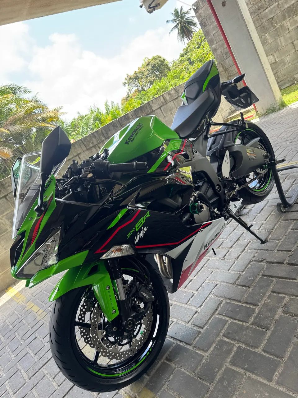 Kawasaki Zx-6r 636cc 2022 - 1447297247 | OLX