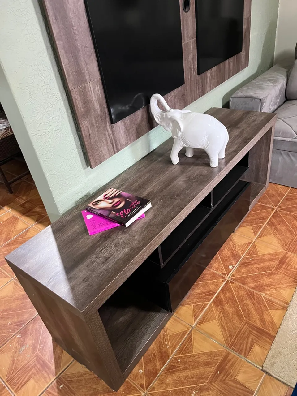 Rack design moderno para sala 