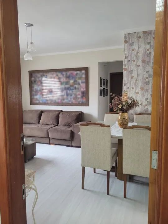 Vendo Apto com 2 suites e lavabo