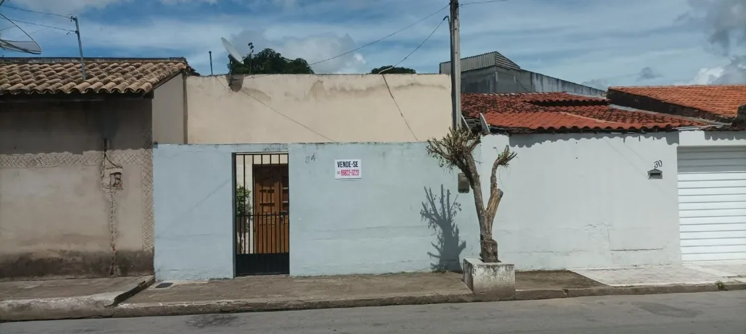 VENDE-SE IMÓVEL COMERCIAL 5,5X38 (206m²) CENTRO ARAPIRACA AL