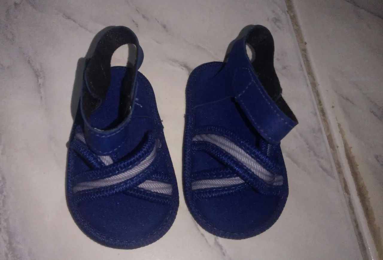 Sandálias Bebê Azul - Tamanho 17