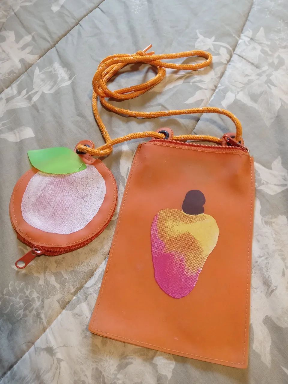 Kit Bolsa Farm e Carteira Laranja Frutinhas