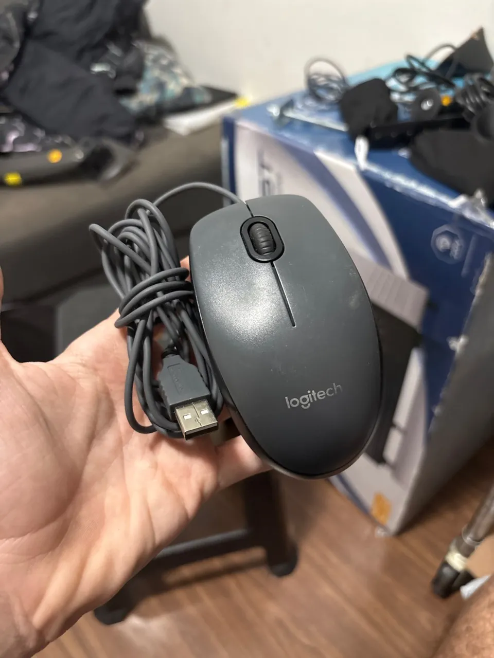 Mouse Logitech com fio