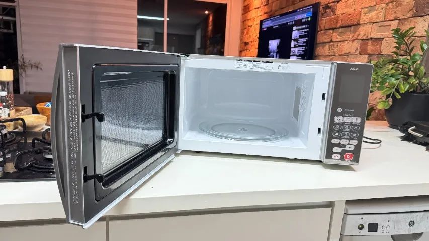 Microondas Brastemp Ative! 38L - UMA SEMANA DE USO - Foto 4