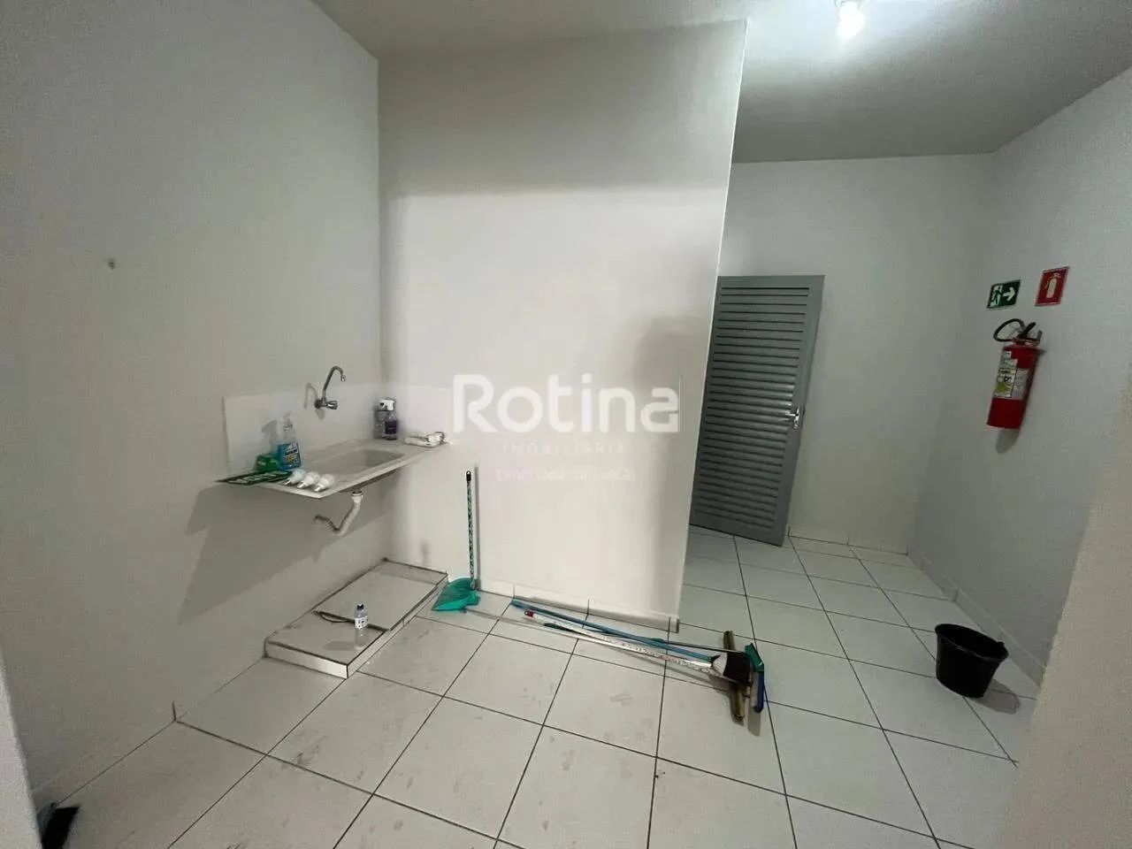 Loja para alugar, Martins - Uberlândia/MG - Rotina Imobiliária - Foto 4