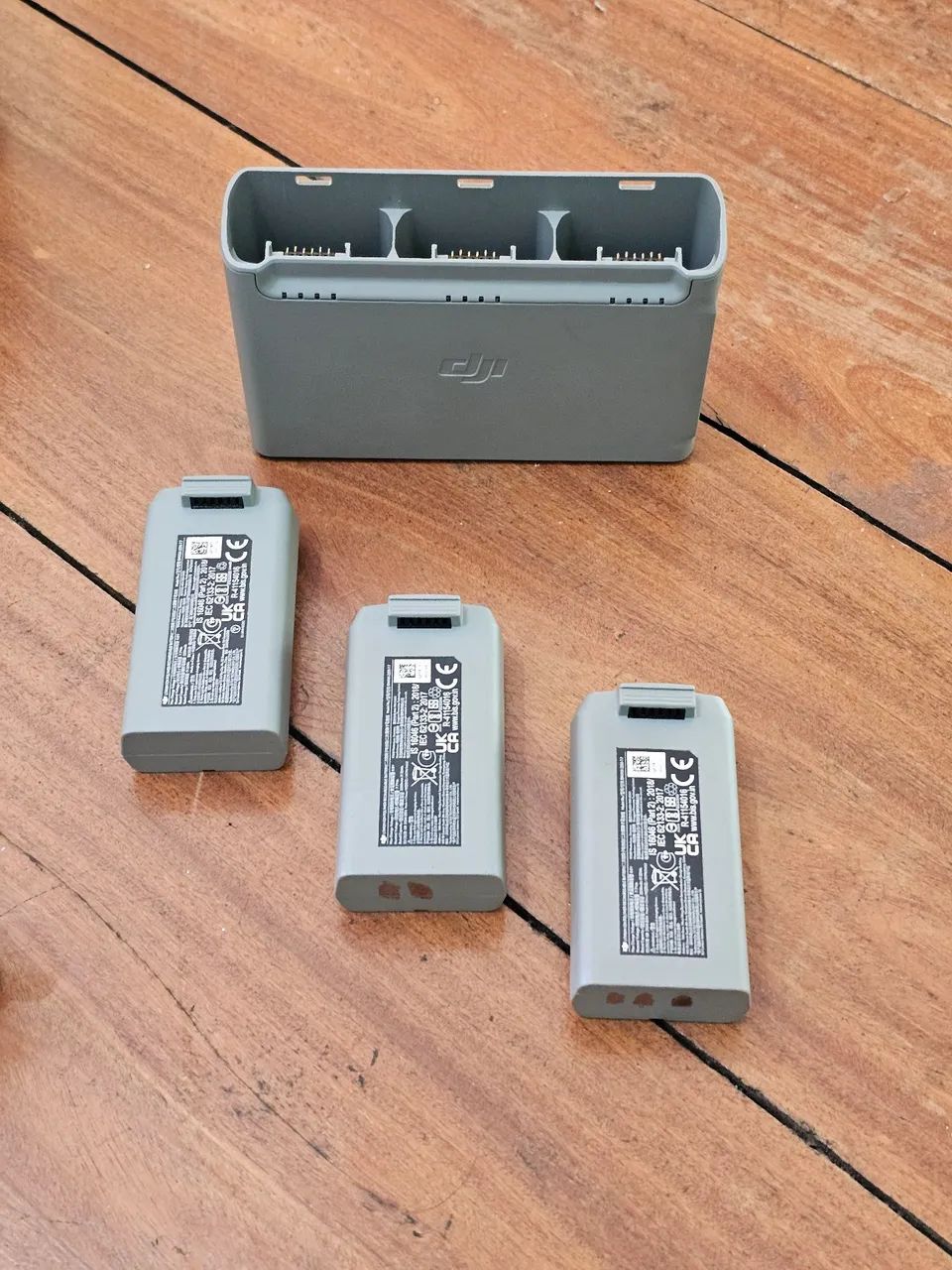 Drone DJI Mini 2 + Combo Fly More - Foto 3