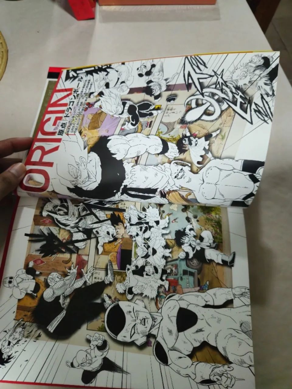 DRAGON BALL 30th ANNIVERSARY SUPER HISTORY BOOK - Livros e