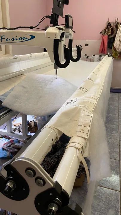 HQ24 FUSION - Máquina de Quilting (costura artística) - Foto 3