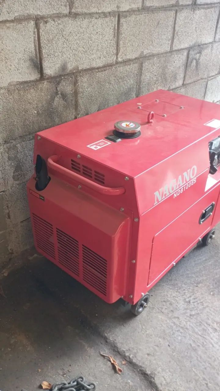 Gerador de Energia a Diesel 8kva Trifásico 110v/220v Silenciado Partida Elétrica - Nagano  - Foto 2