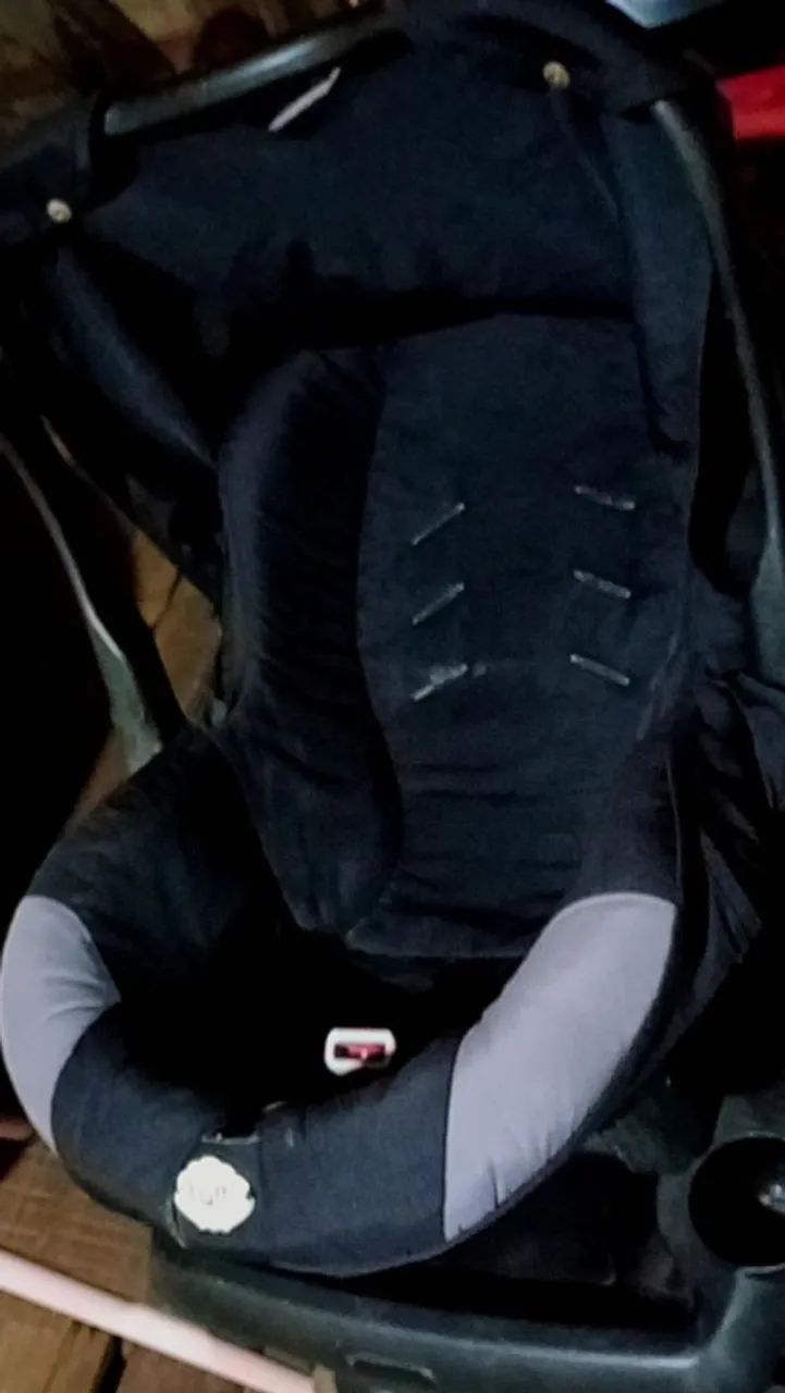 Cadeira Infantil para Carro e carrinho de bebê 