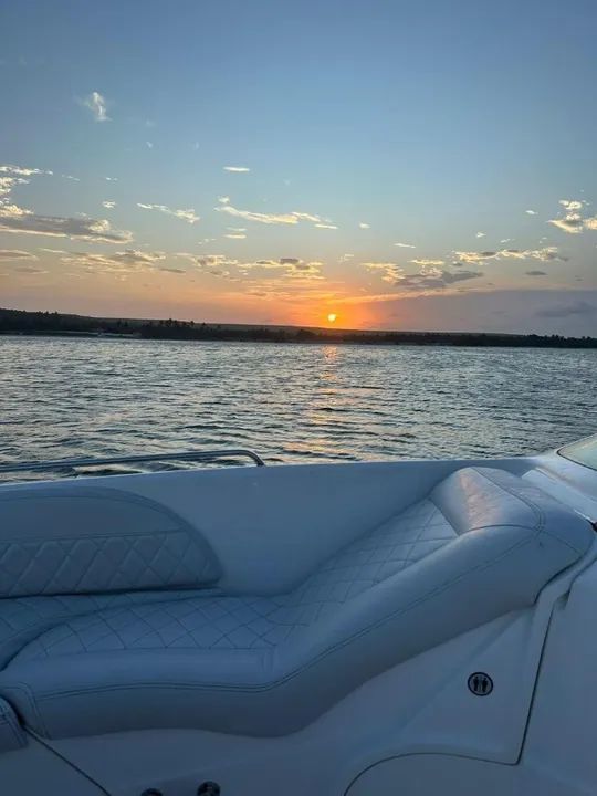 Lancha 28 pés - coral  - Foto 6