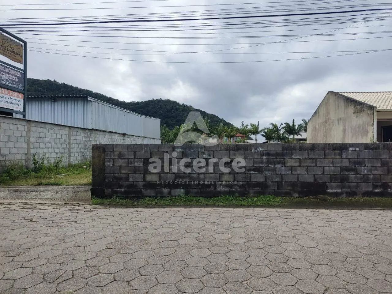 Terreno à venda com , 468m² em Pântano do Sul Florianópolis - Foto 5