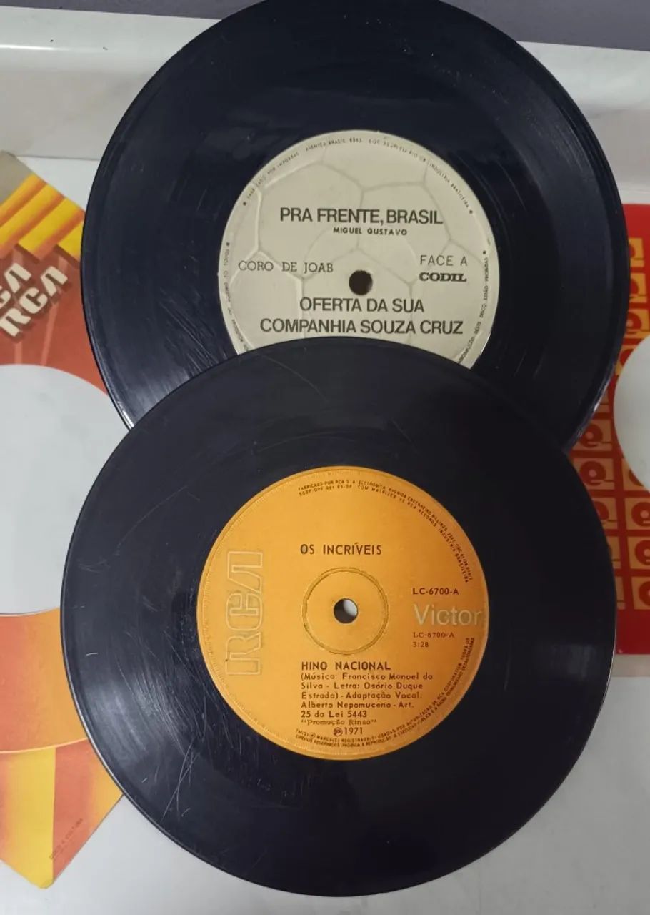 Discos Compactos Vinil - Pra Frente Brasil e Os Incriveis - Raridades - Para Colecionador