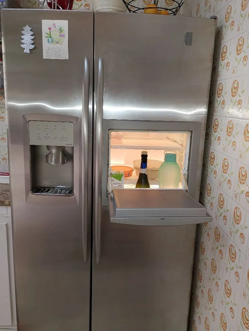 Geladeira Side by Side excelente estado - Geladeiras e Freezers
