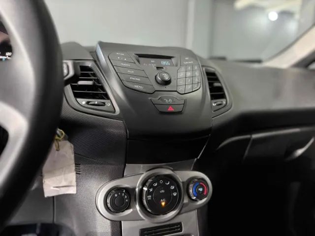 Ford Fiesta SE 1.6 Automático 2017 - Foto 6