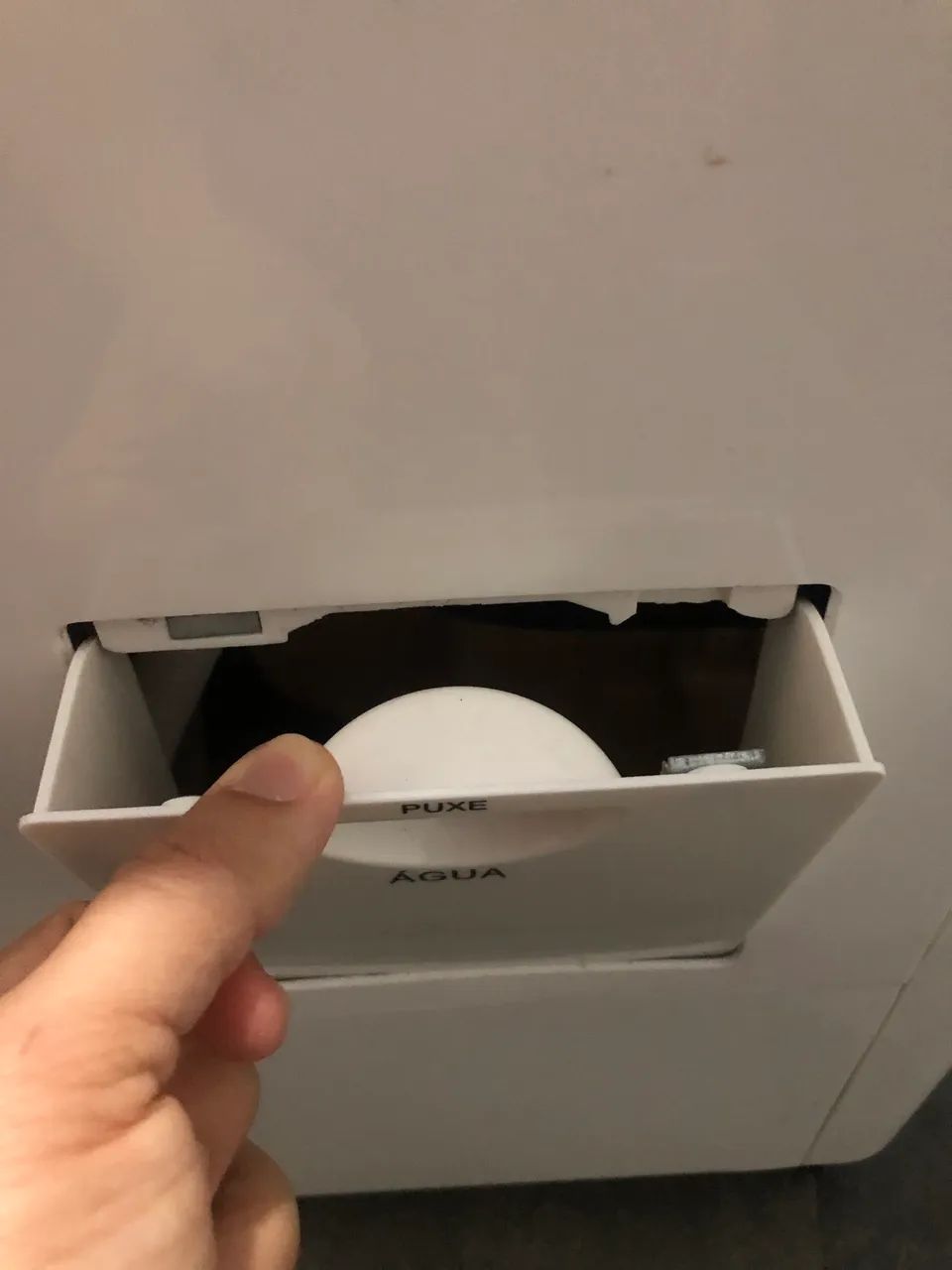 Climatizador portátil Elgin seminovo  - Foto 4