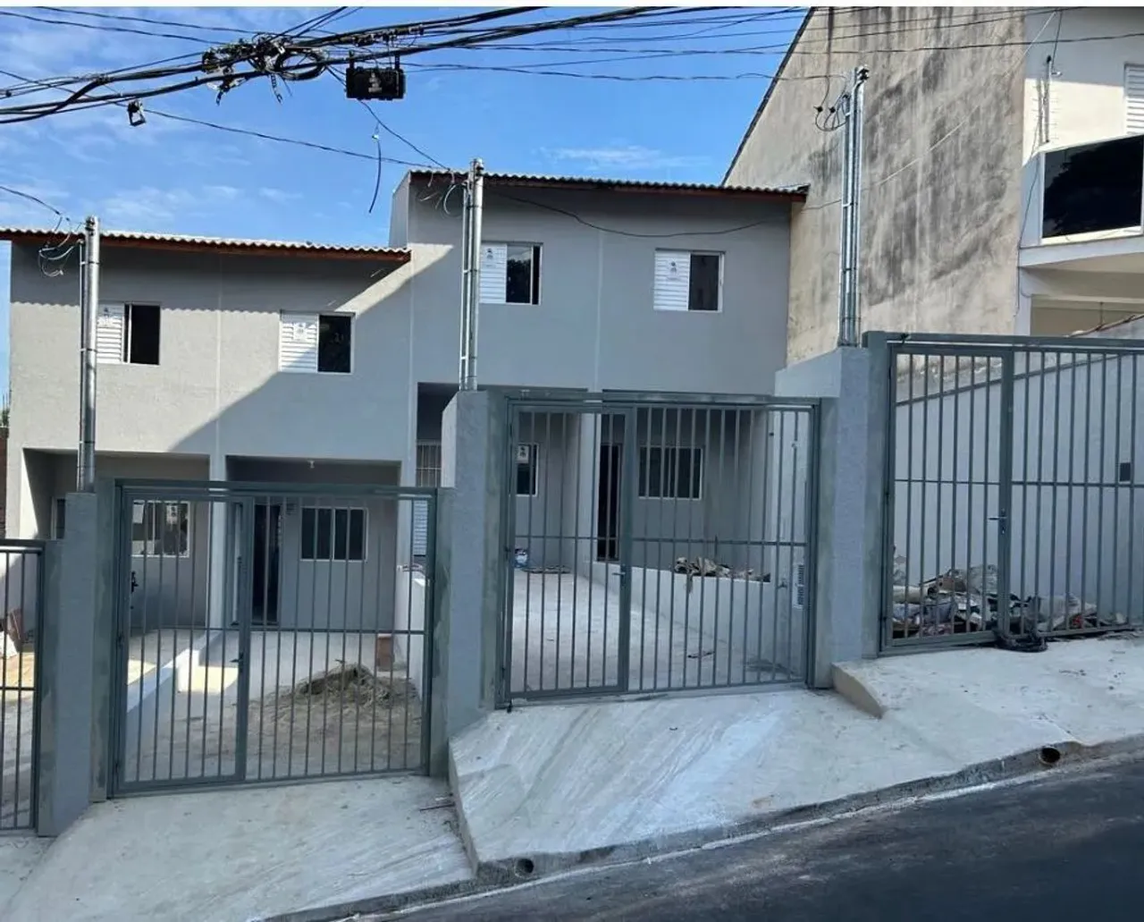 Casa para Venda em Bragança Paulista, Vila Aparecida, 2 dormitórios, 1 banheiro, 2 vagas