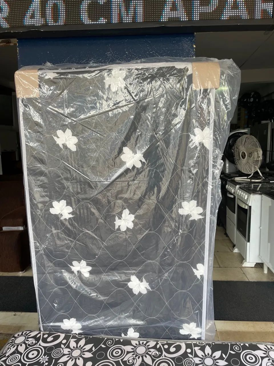 Cama Box solteiro conjugado novo combino entrega 