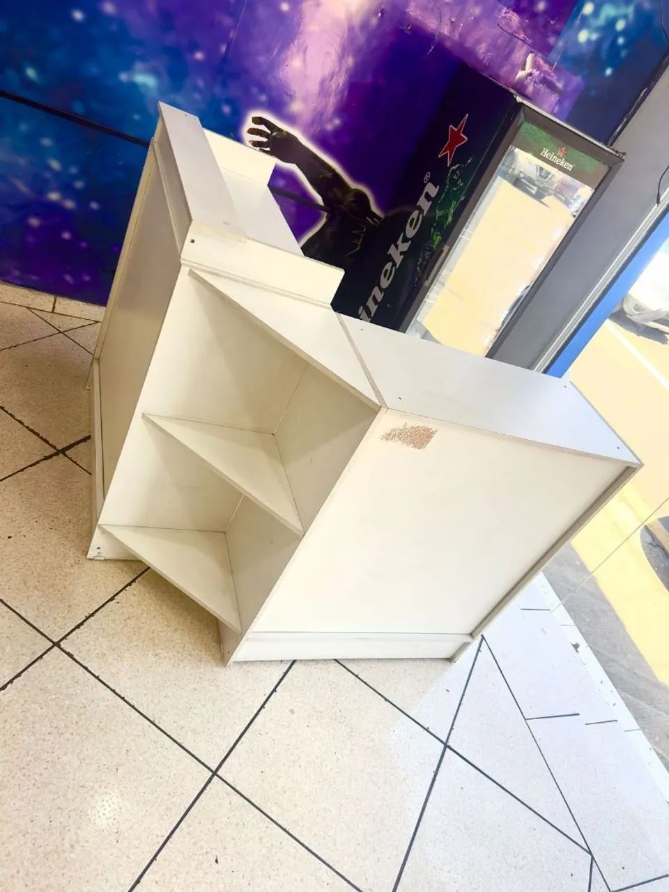 Balcão para comércio em ótimo estado