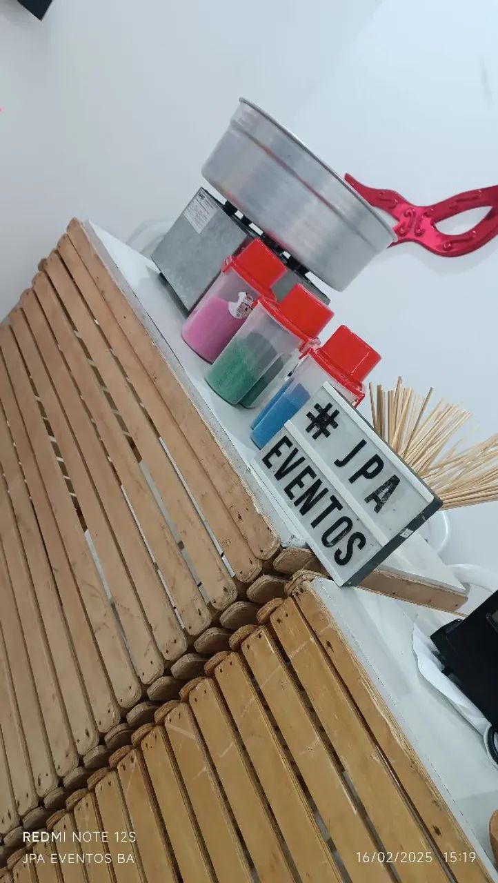 Carrinhos de crepe suíço ao vivo 